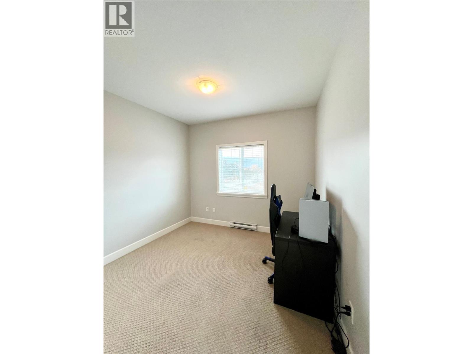 2799 CLAPPERTON Avenue Unit# 206, Merritt