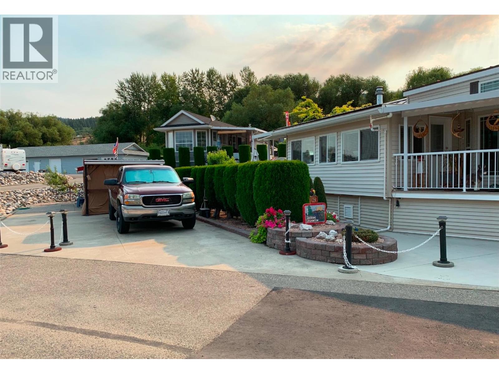  8000 Highland Road, Vernon