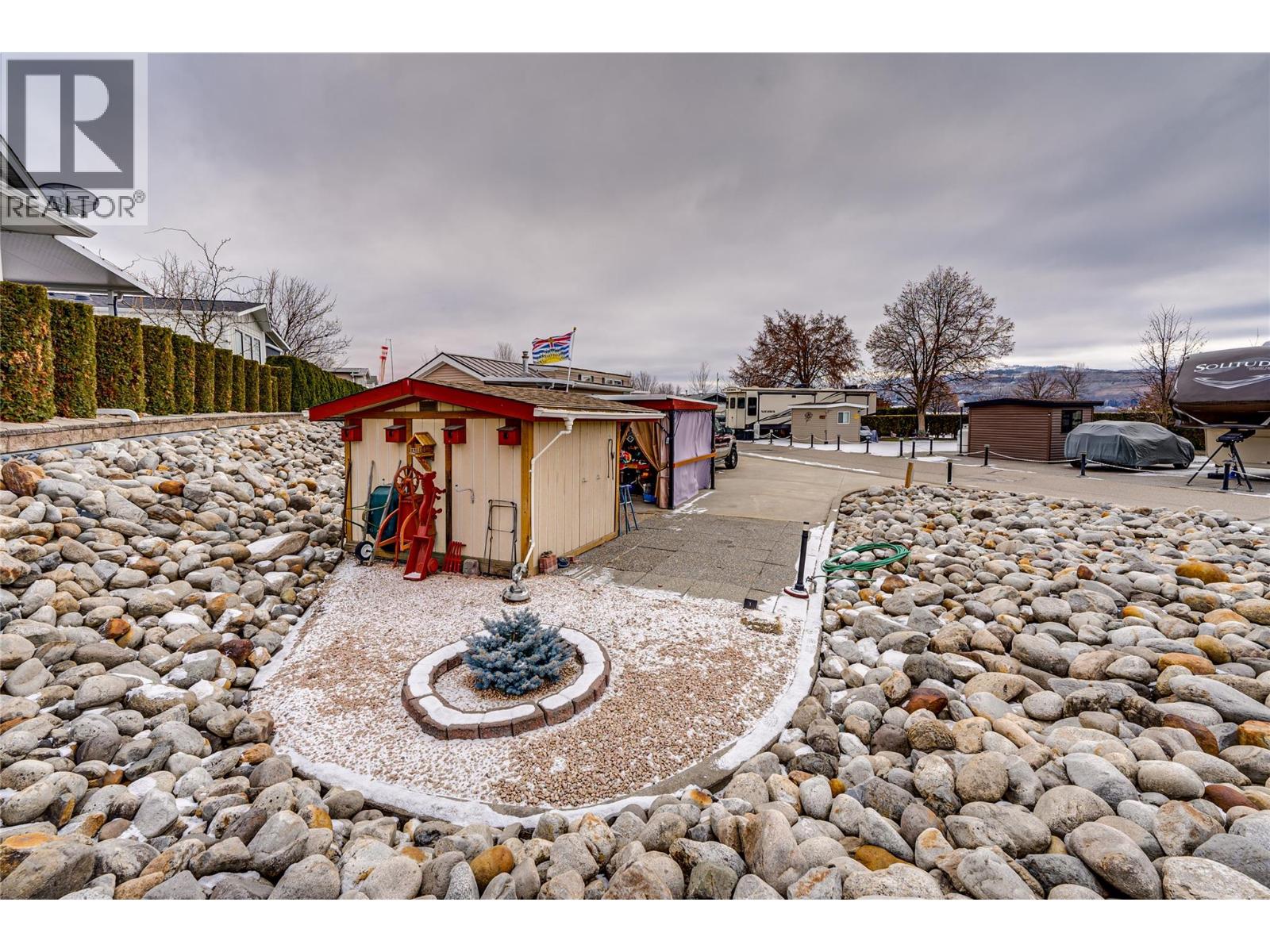  8000 Highland Road, Vernon