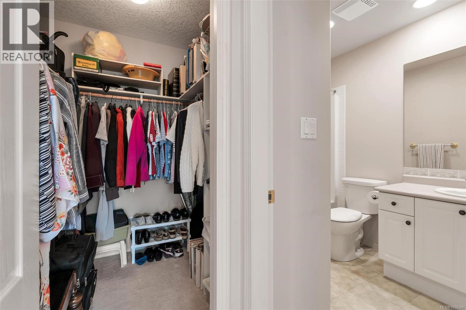 13 920 Brulette Pl, Mill Bay