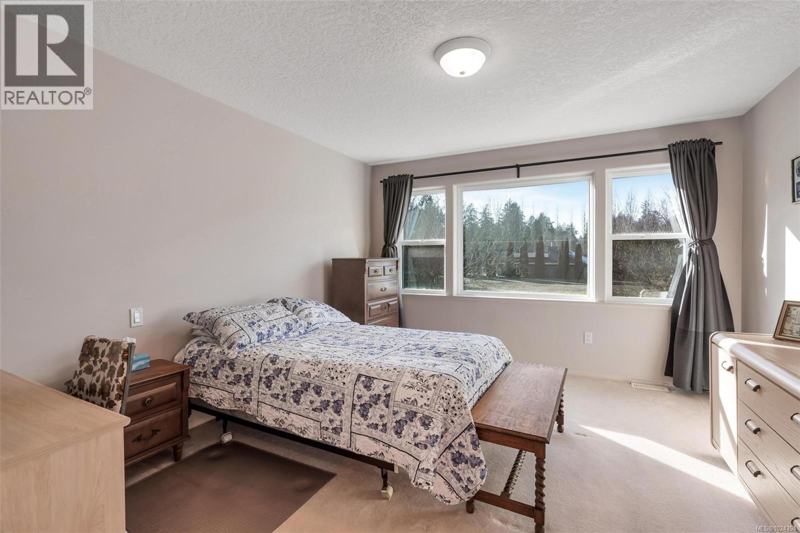 13 920 Brulette Pl, Mill Bay