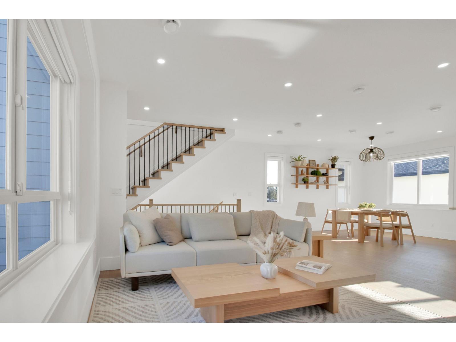 102 16058 9A AVENUE, Surrey