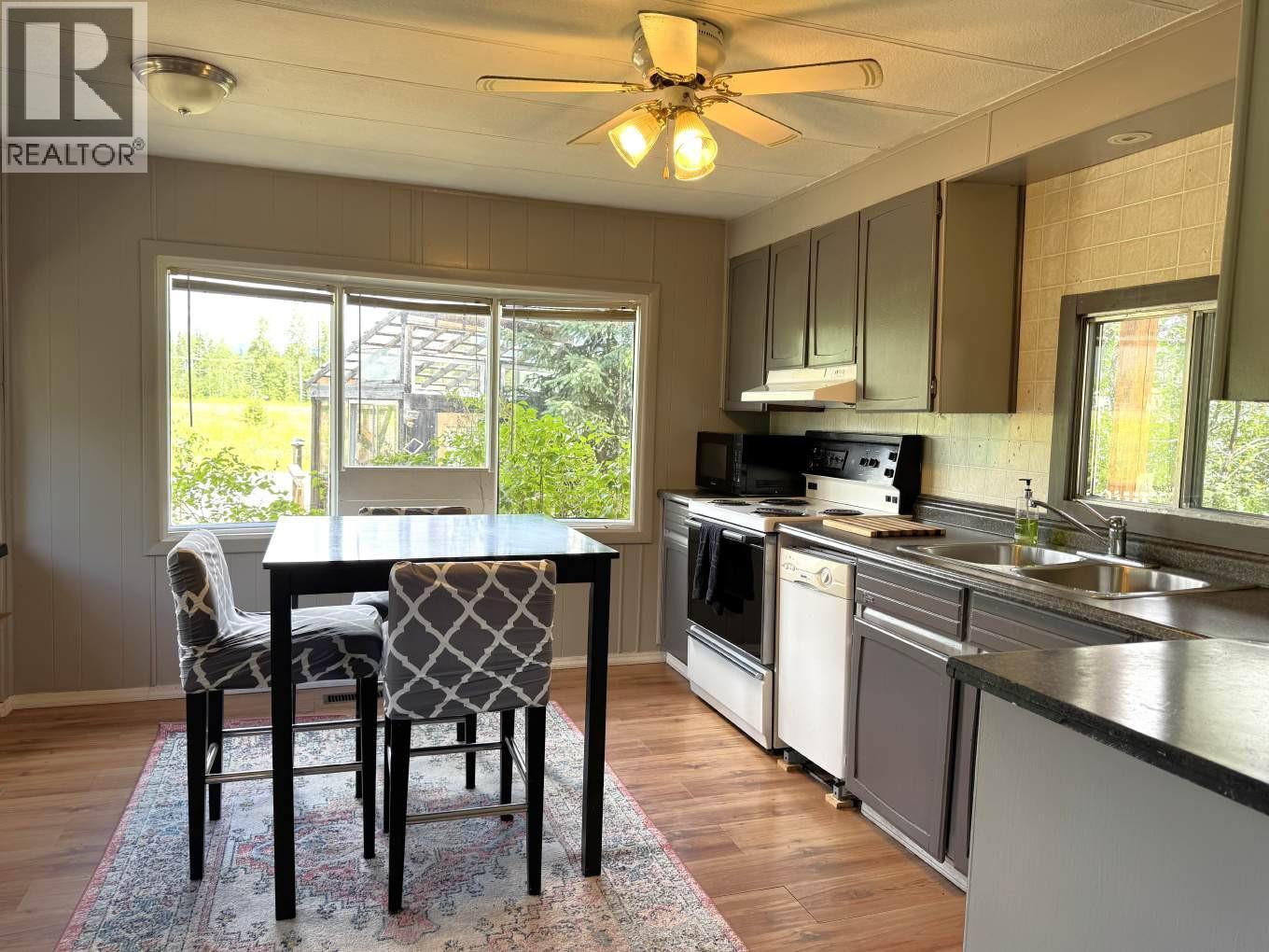 5922 Stewart Street - 12