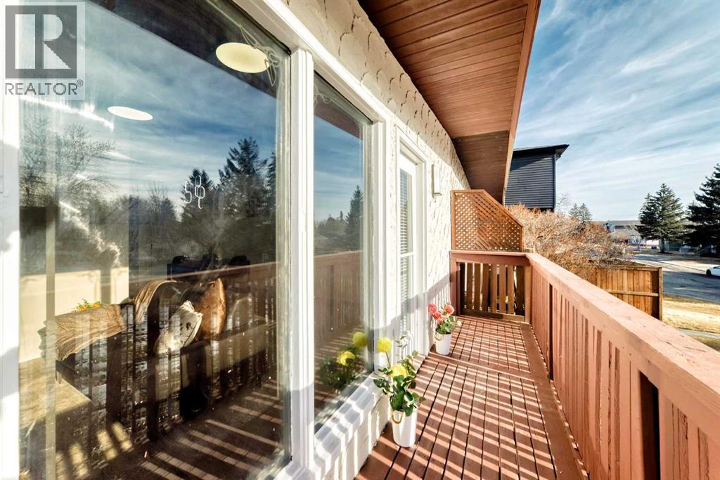 Single Family House Bi-level for Sale in   Avenue NW Bowness Calgary 