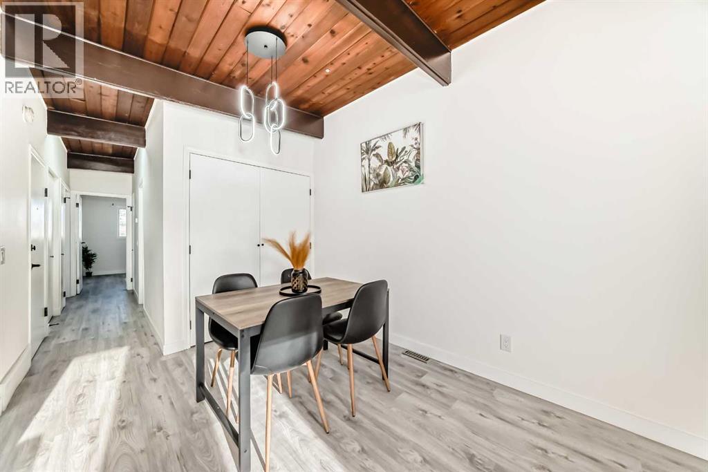 Single Family House Bi-level for Sale in   Avenue NW Bowness Calgary 