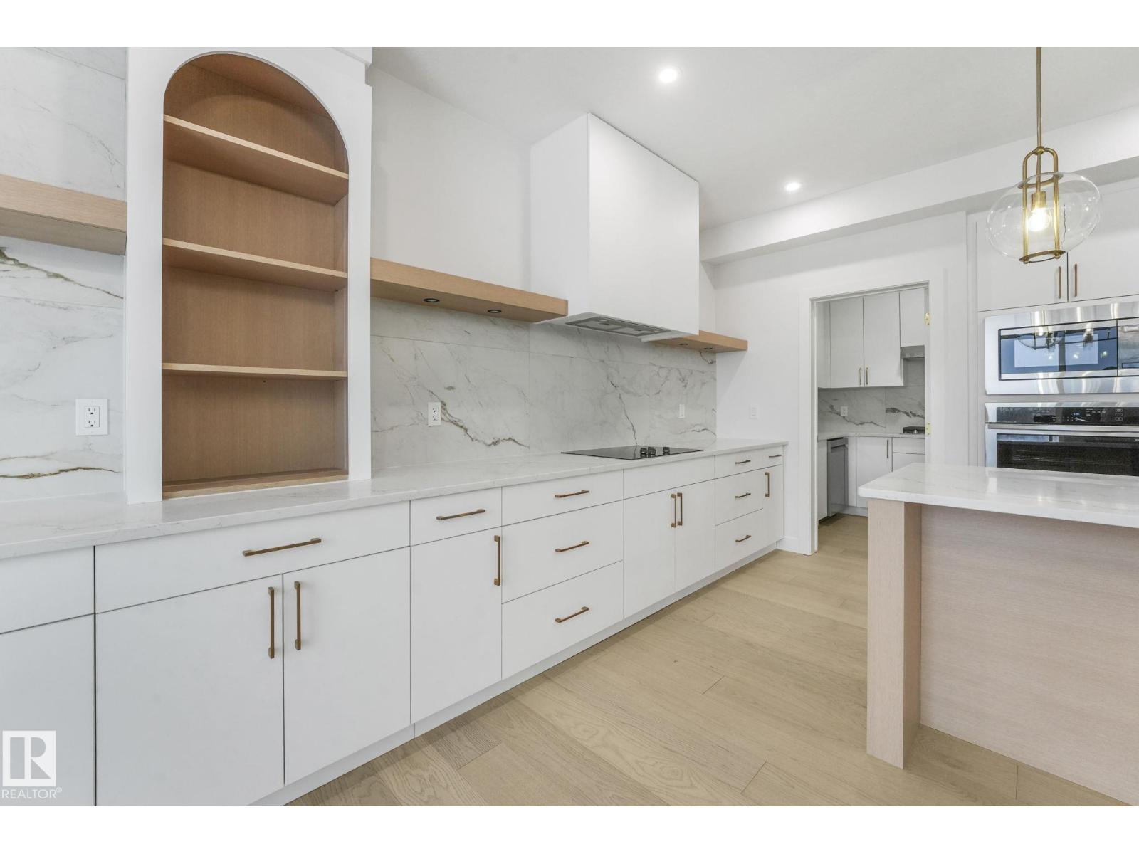 1 BIRKSHIRE CR, Sherwood Park