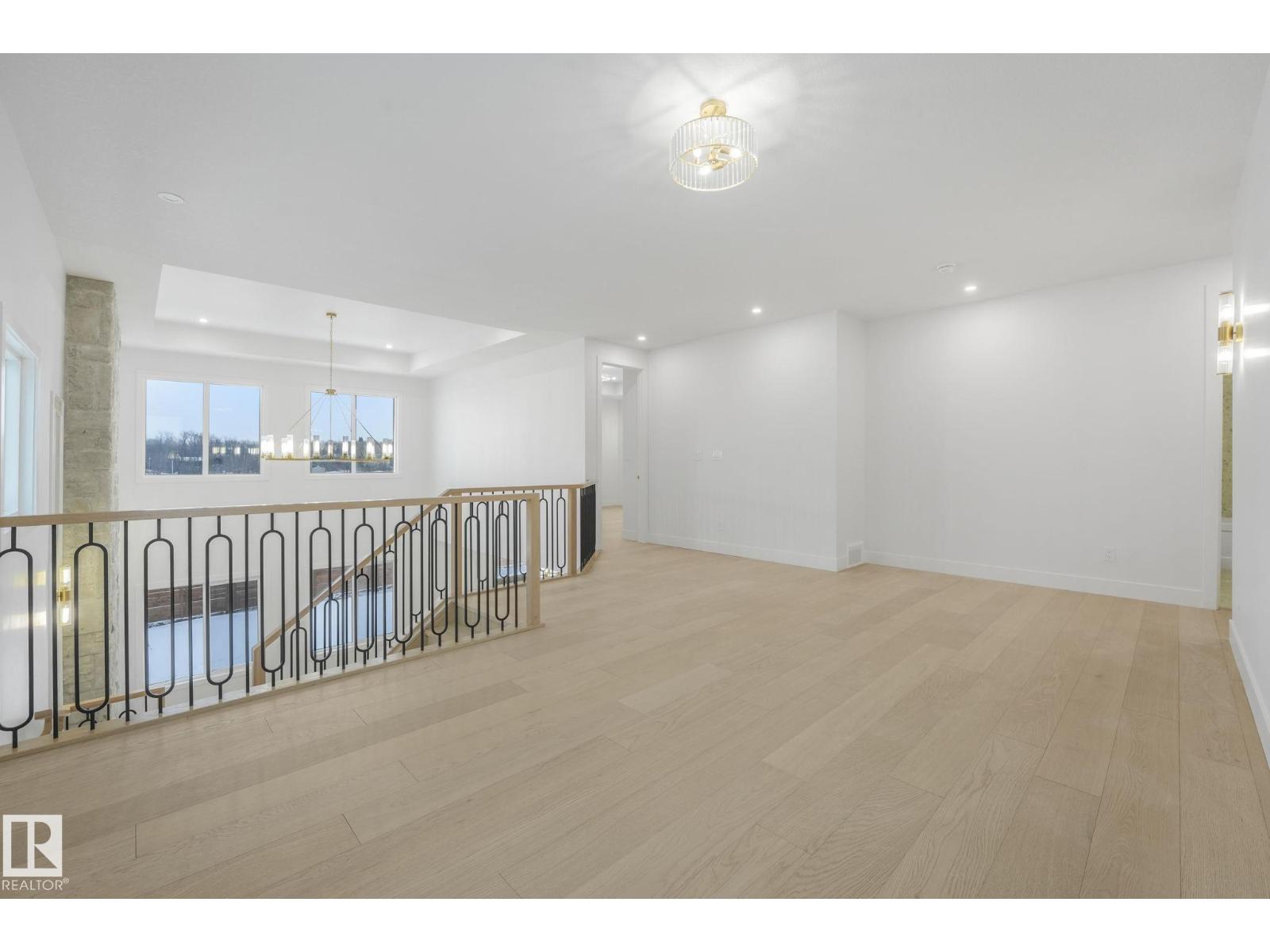 1 BIRKSHIRE CR, Sherwood Park