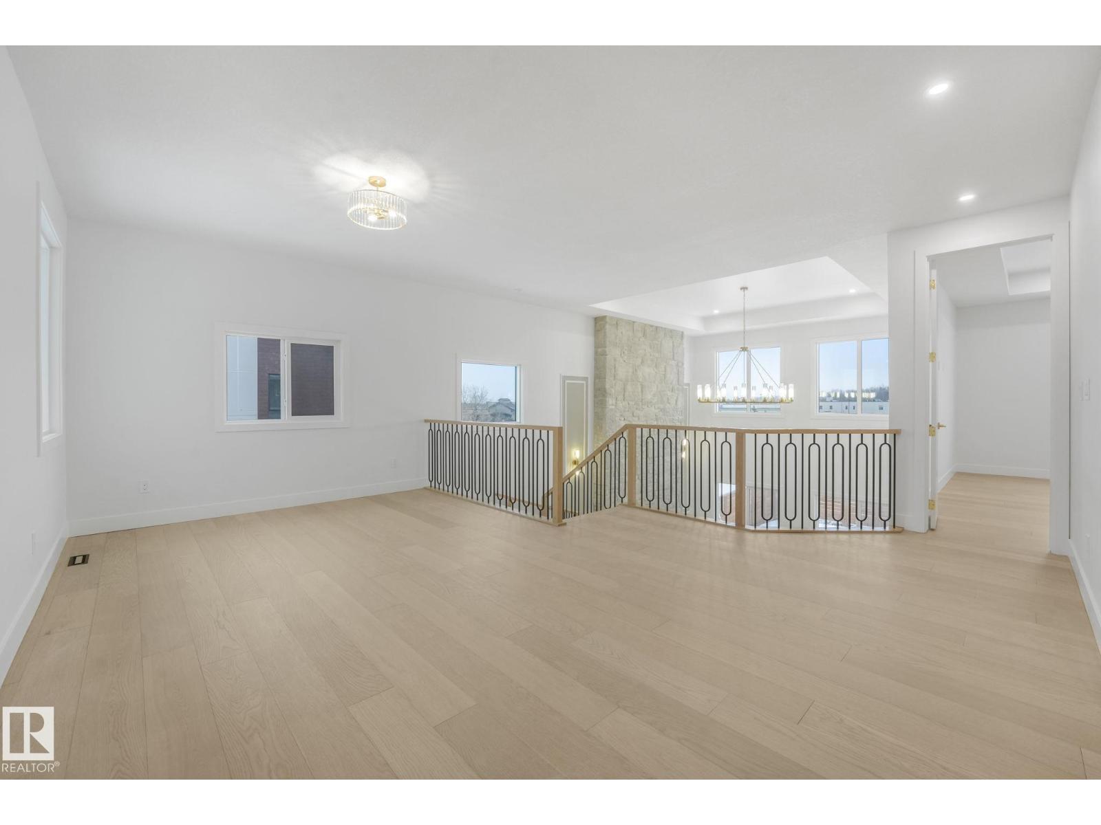 1 BIRKSHIRE CR, Sherwood Park