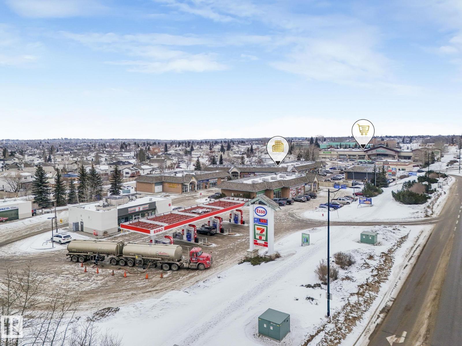 1 BIRKSHIRE CR, Sherwood Park