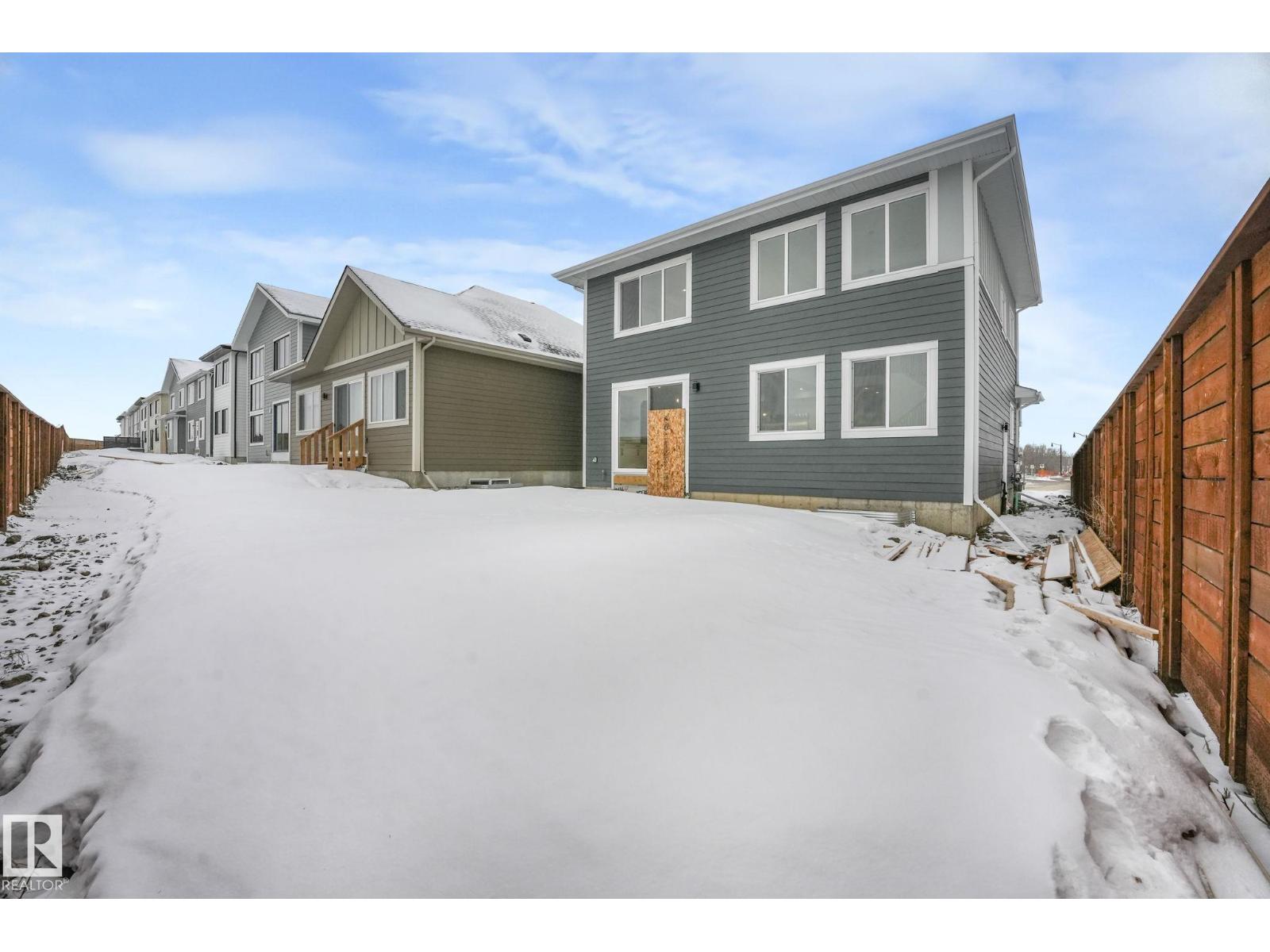 1 BIRKSHIRE CR, Sherwood Park