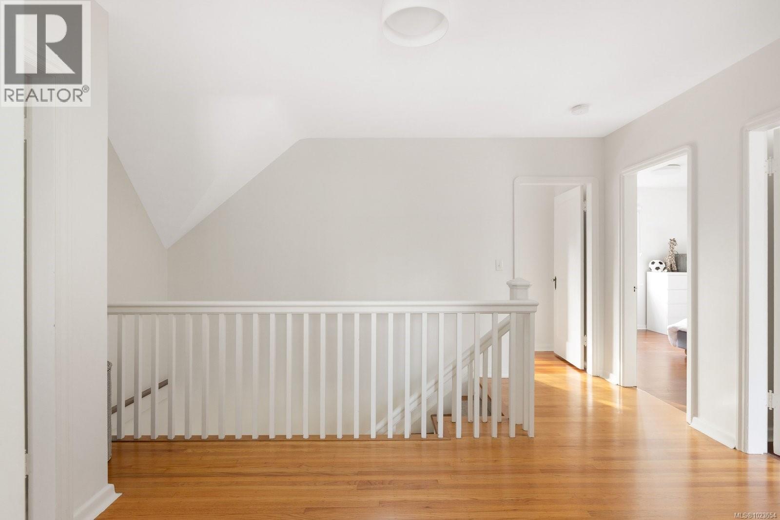  3400 Upper Terrace Road, Oak Bay