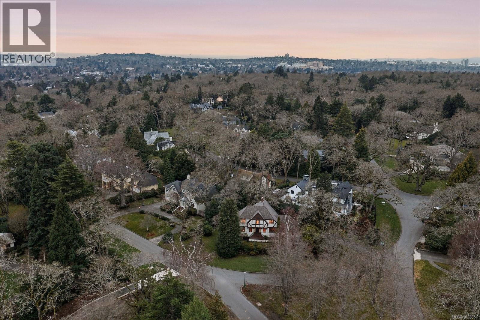  3400 Upper Terrace Road, Oak Bay