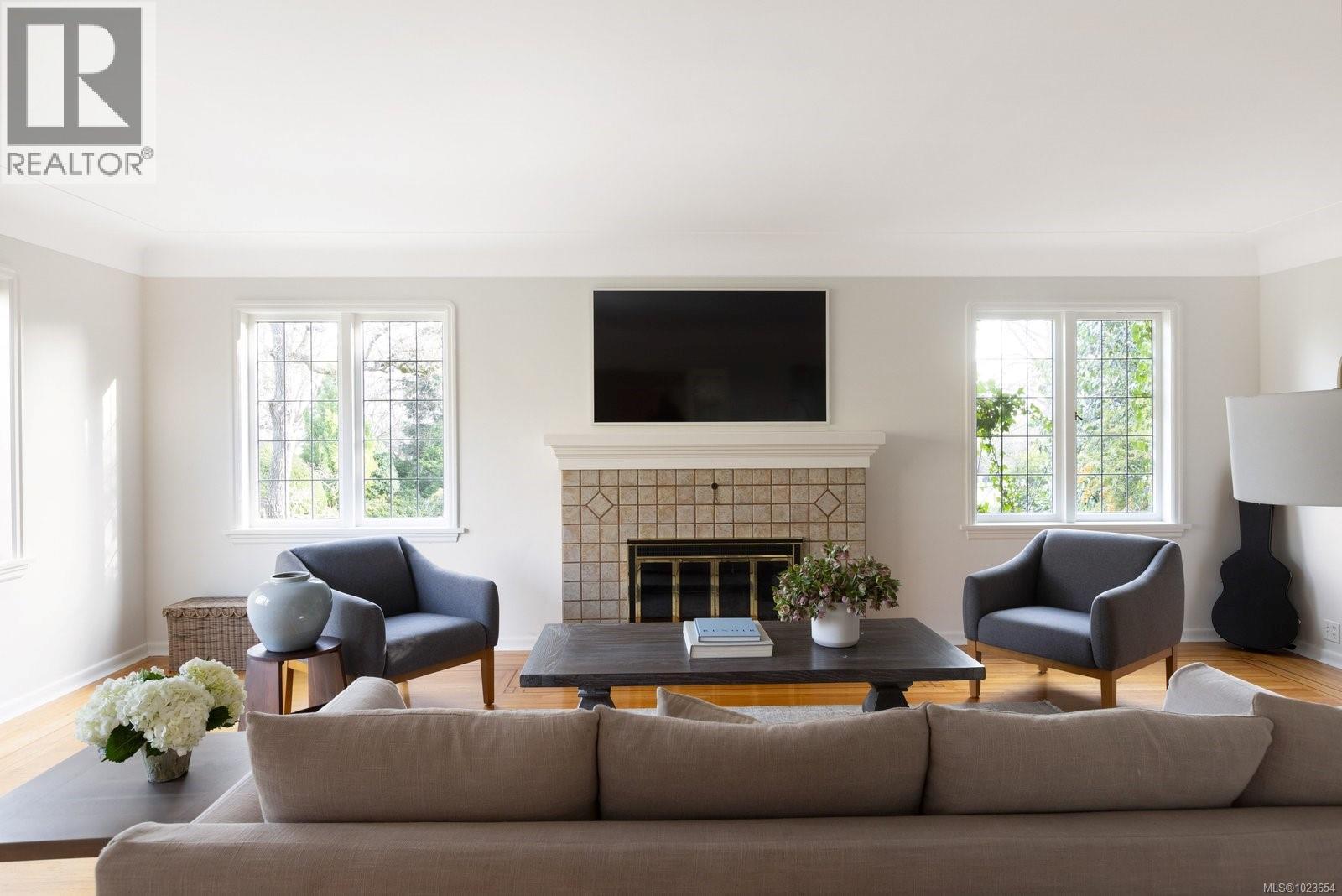  3400 Upper Terrace Road, Oak Bay