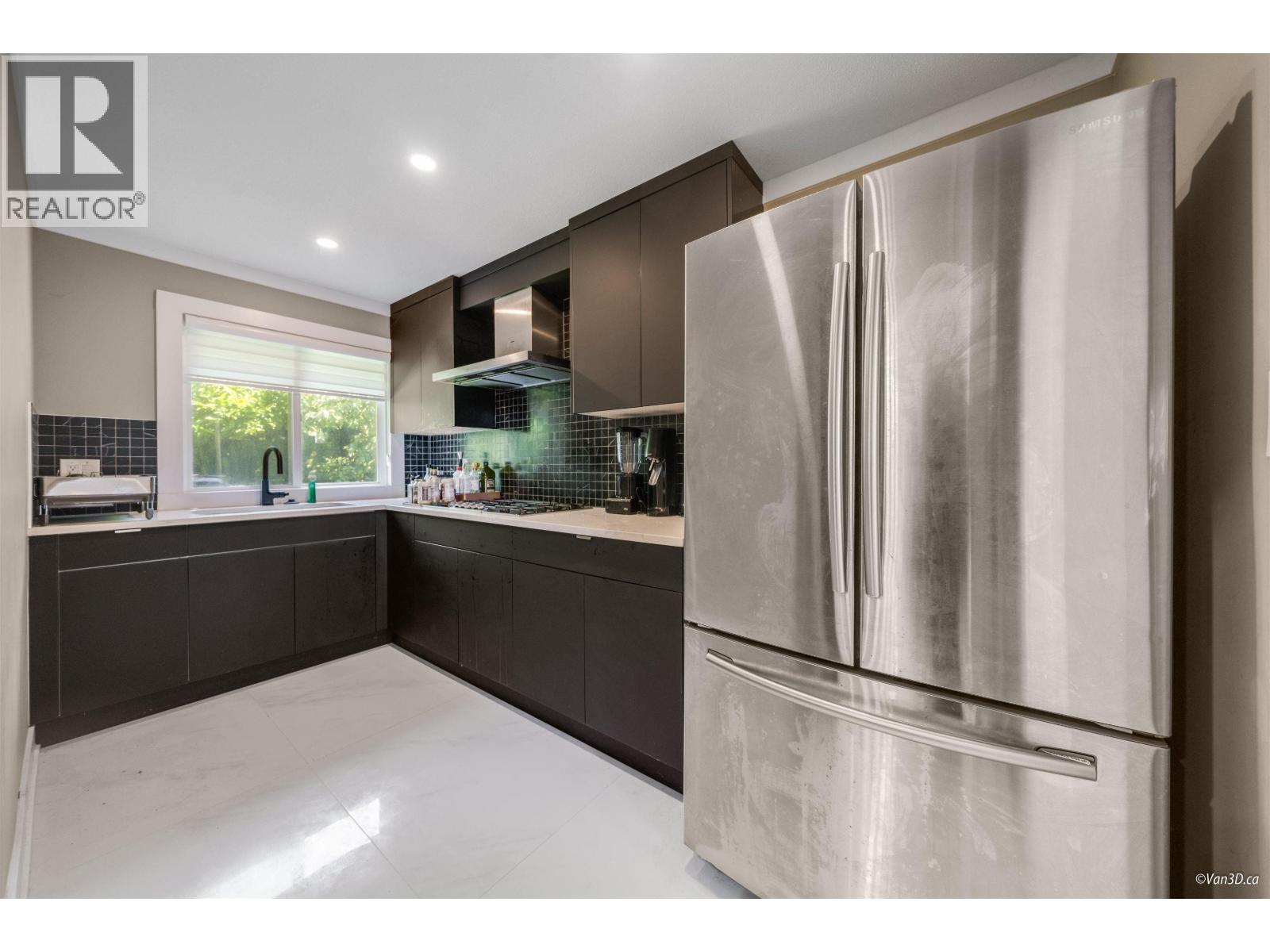 4000 FISHER Drive, Richmond