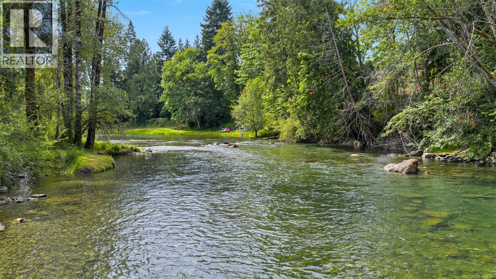 160 Cowichan Lake Rd - 18