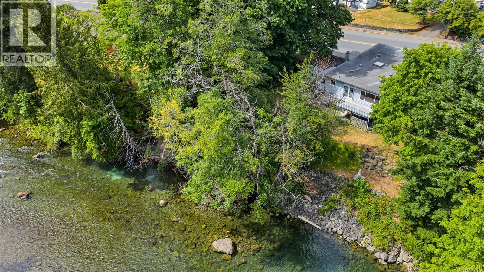 160 Cowichan Lake Rd - 20