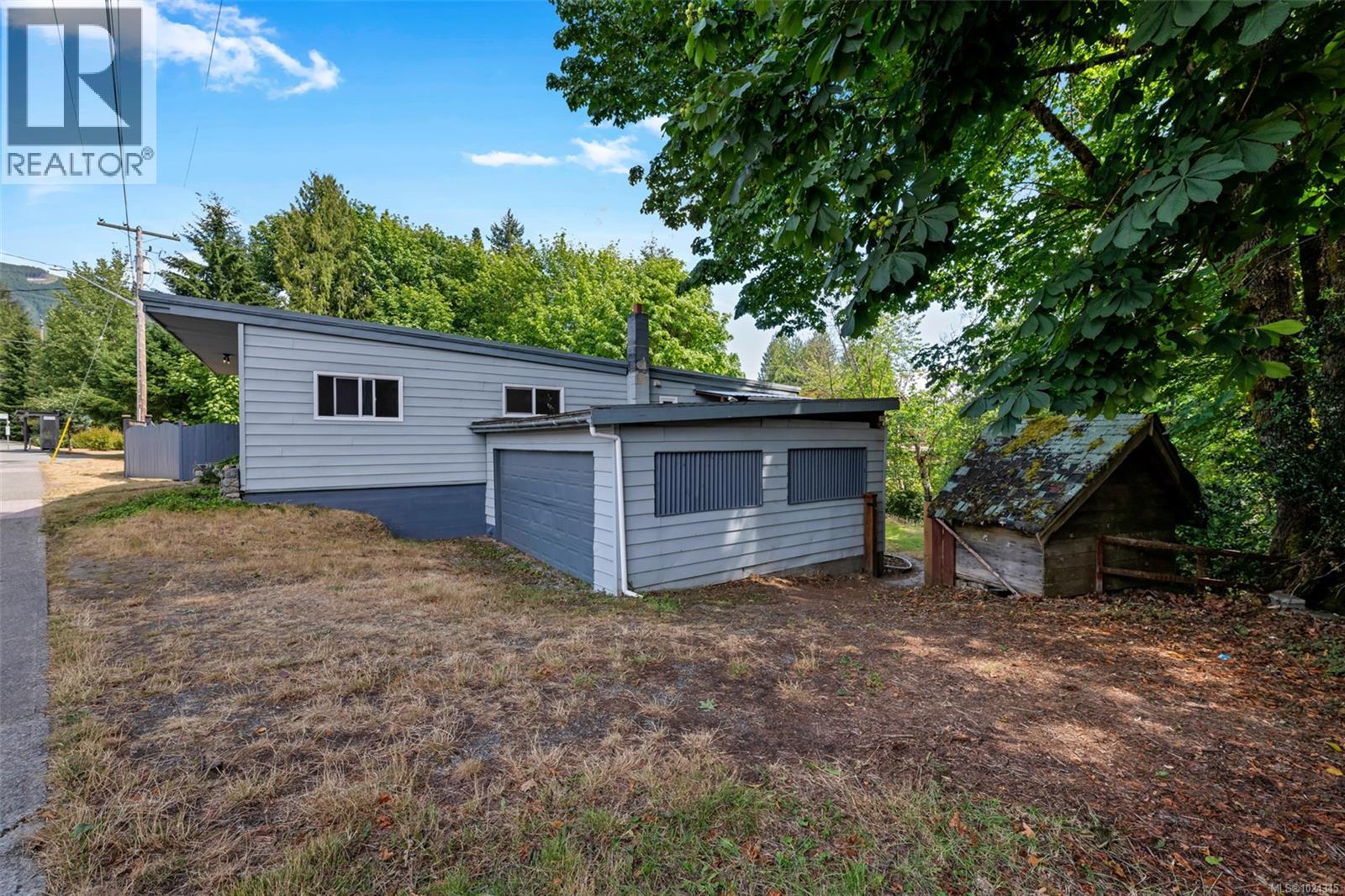 160 Cowichan Lake Rd - 37