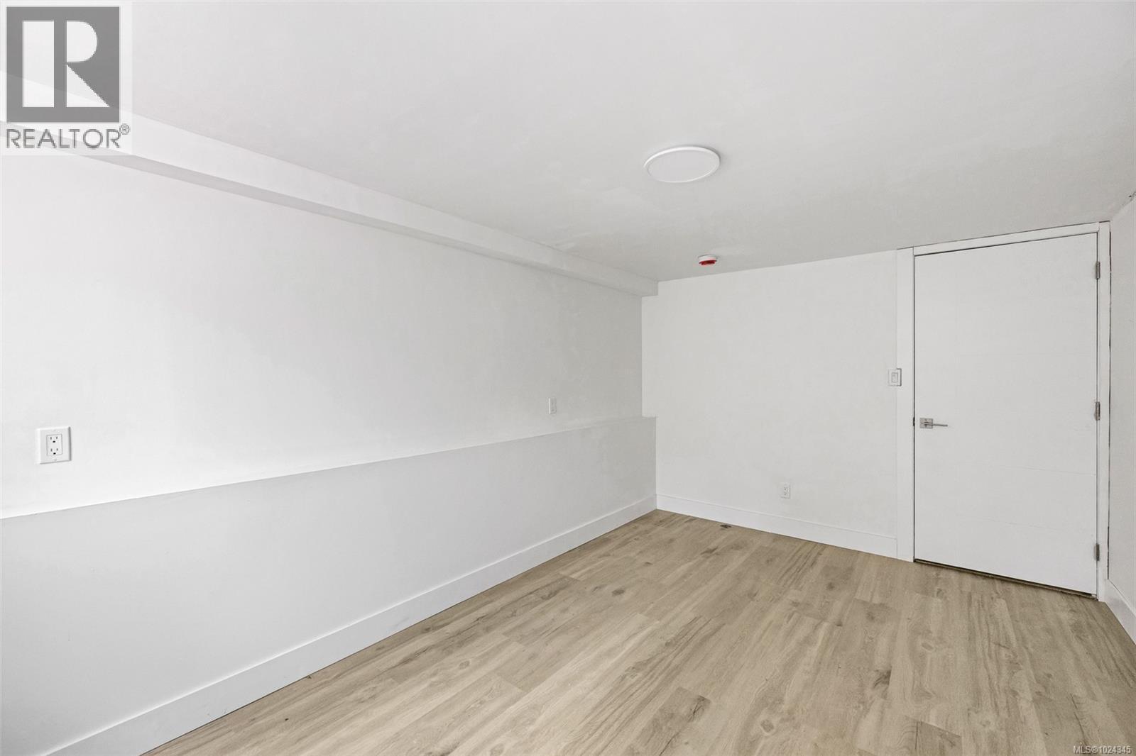 160 COWICHAN LAKE RD - 63