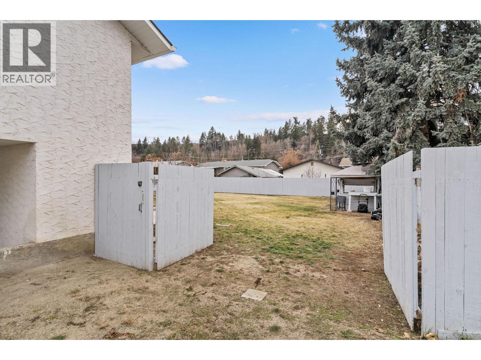  2641 Springfield Road, Kelowna