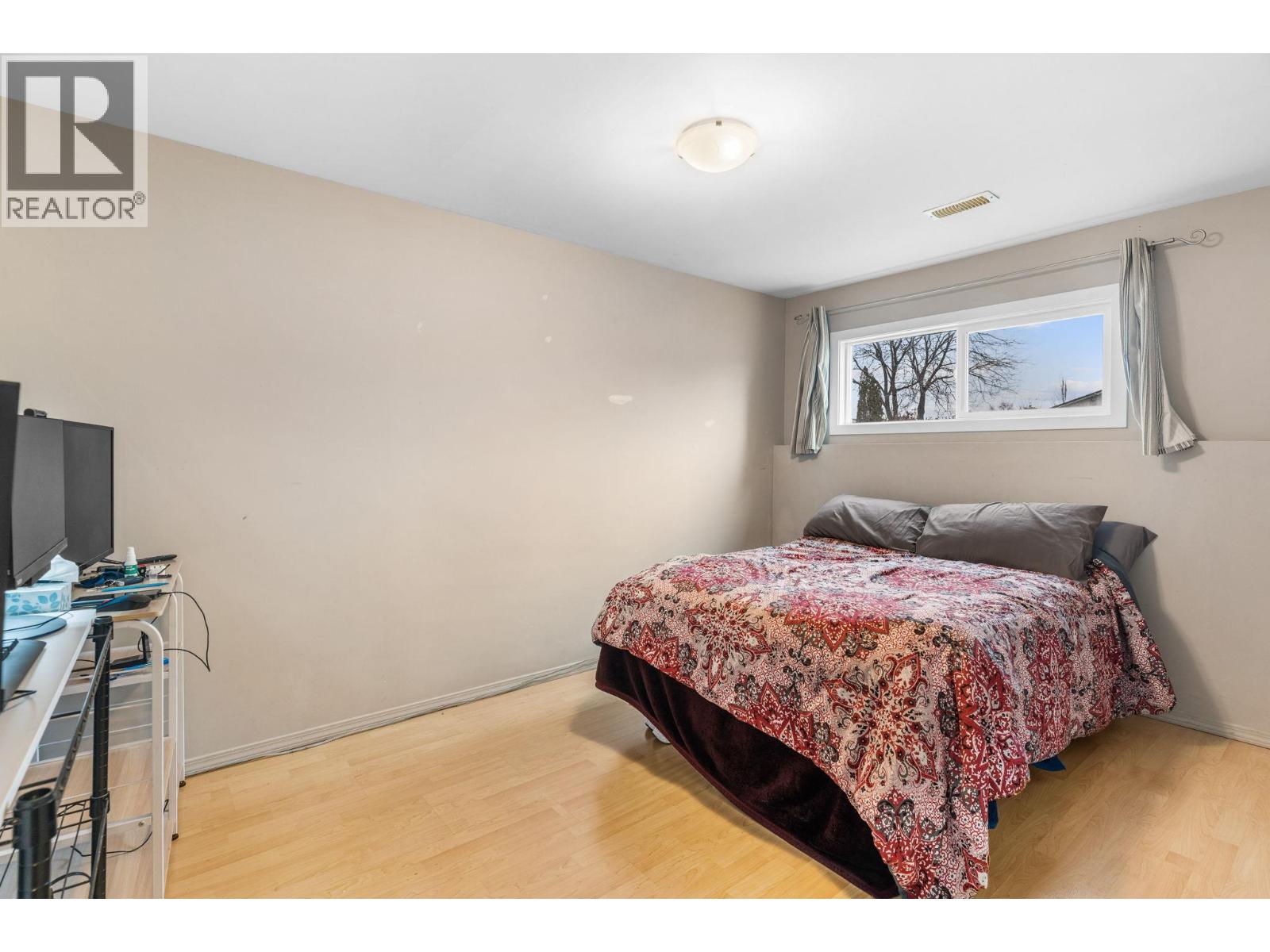  2641 Springfield Road, Kelowna