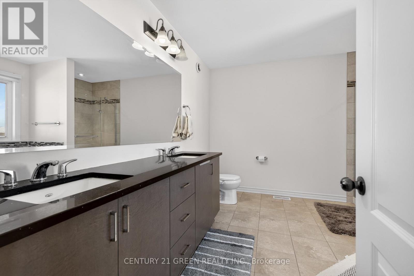 645 GWEN AVENUE - 24