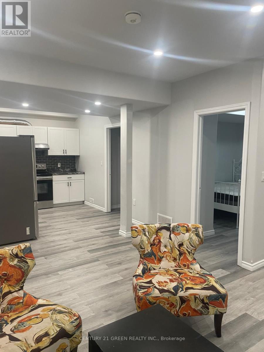 645 GWEN AVENUE - 33
