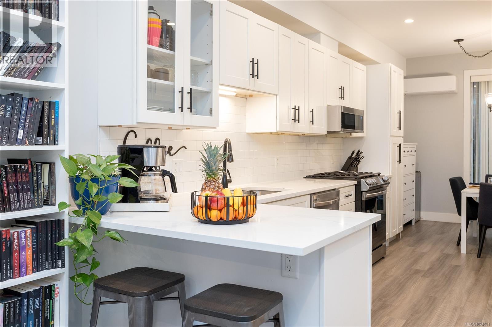  933 Turnstone Ridge, Langford