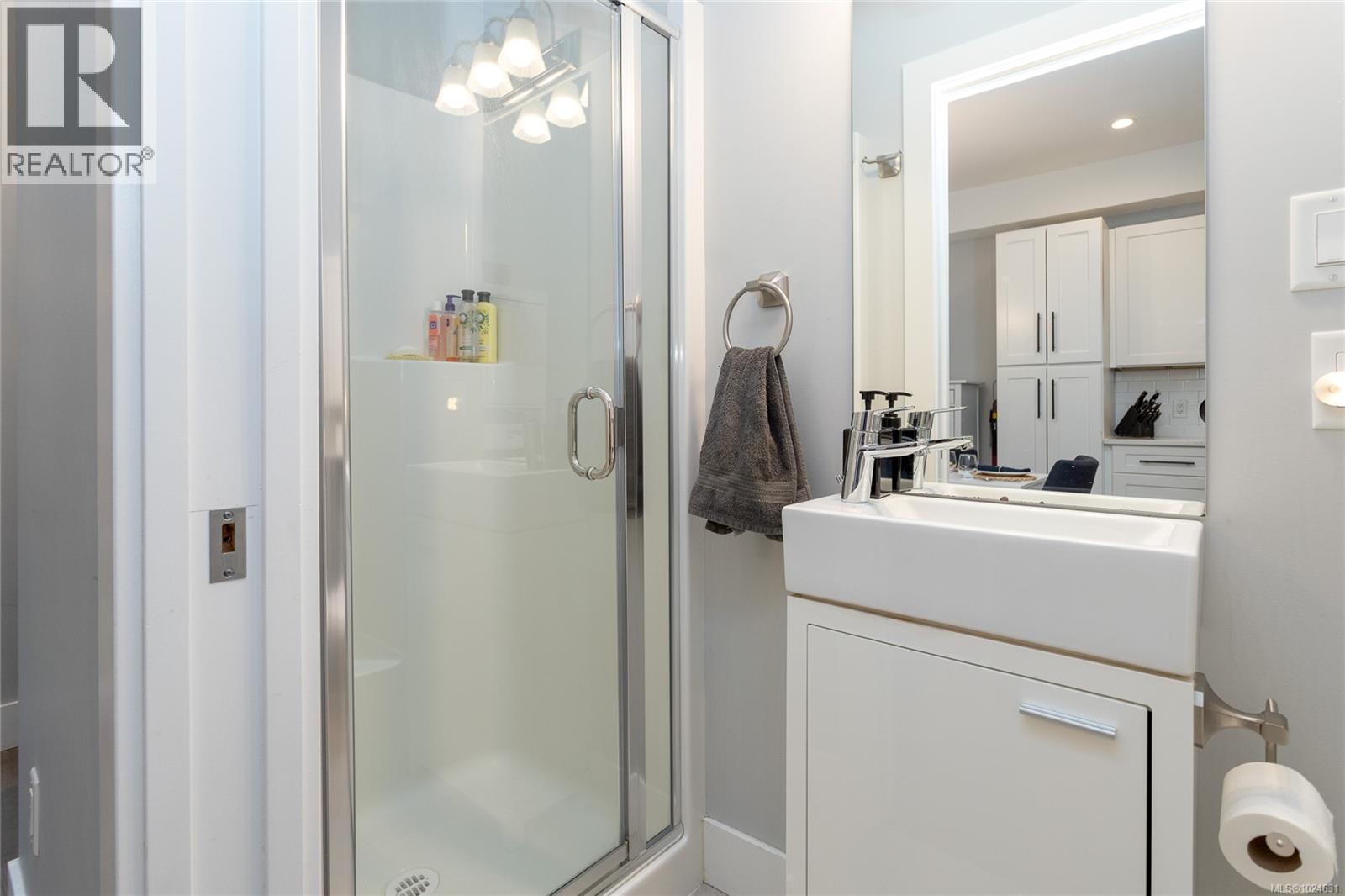  933 Turnstone Ridge, Langford