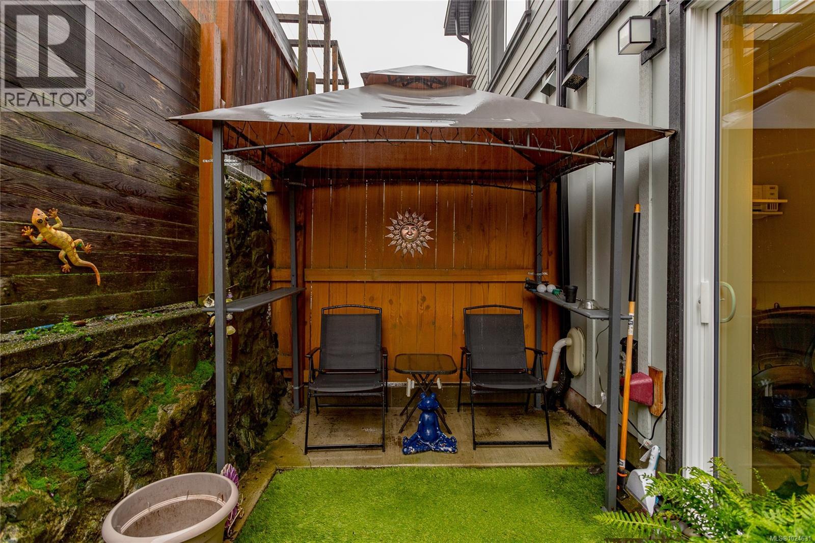  933 Turnstone Ridge, Langford