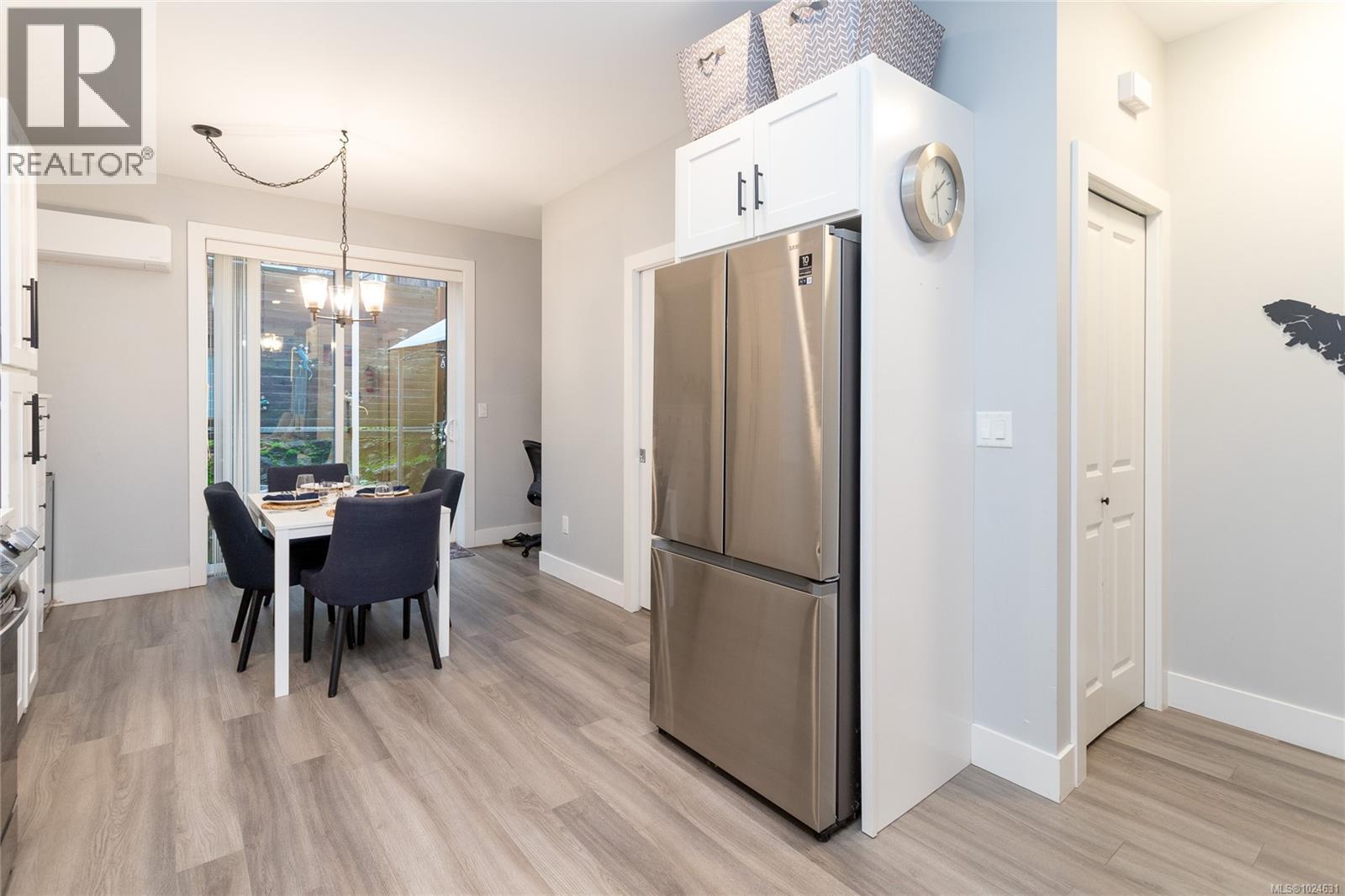  933 Turnstone Ridge, Langford