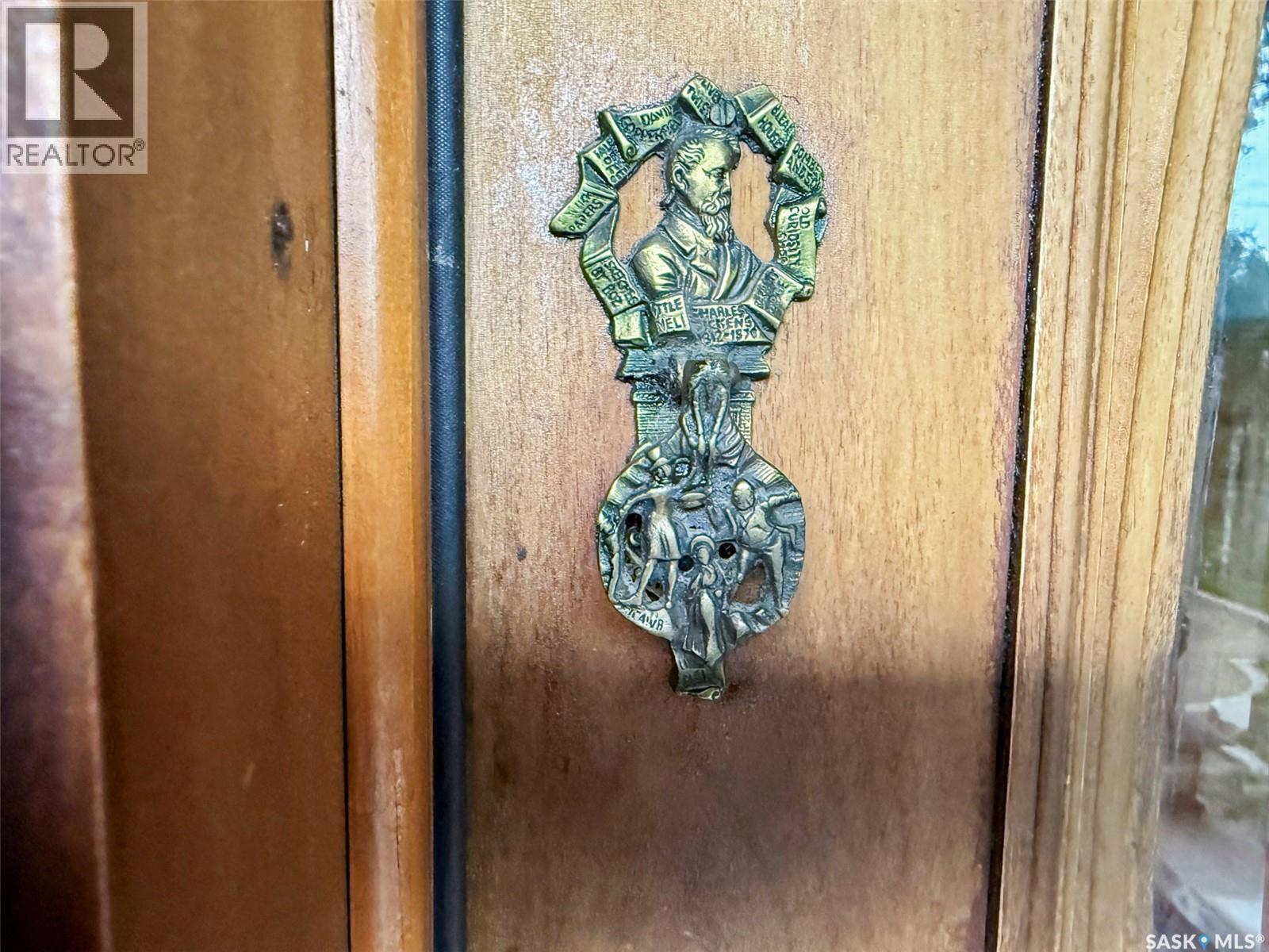 Single Family House for Sale in  Sidney STREET E Swift Current 