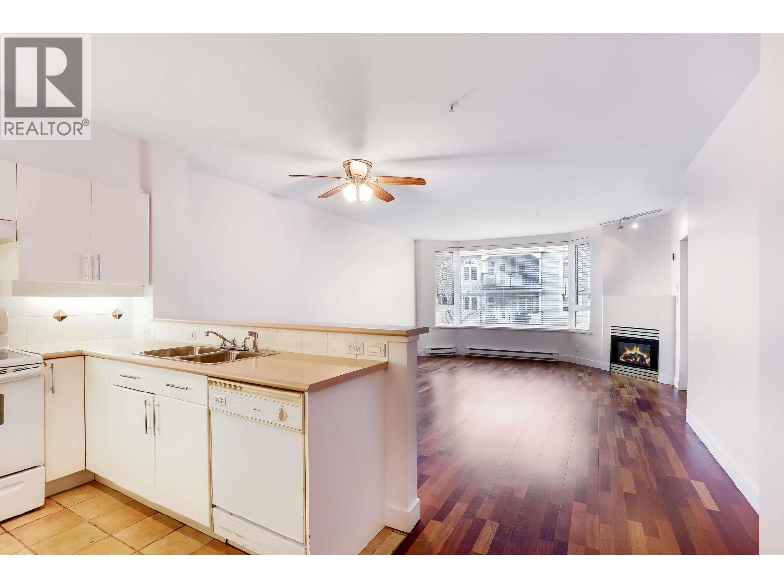 #203-1688 CYPRESS Street, Vancouver