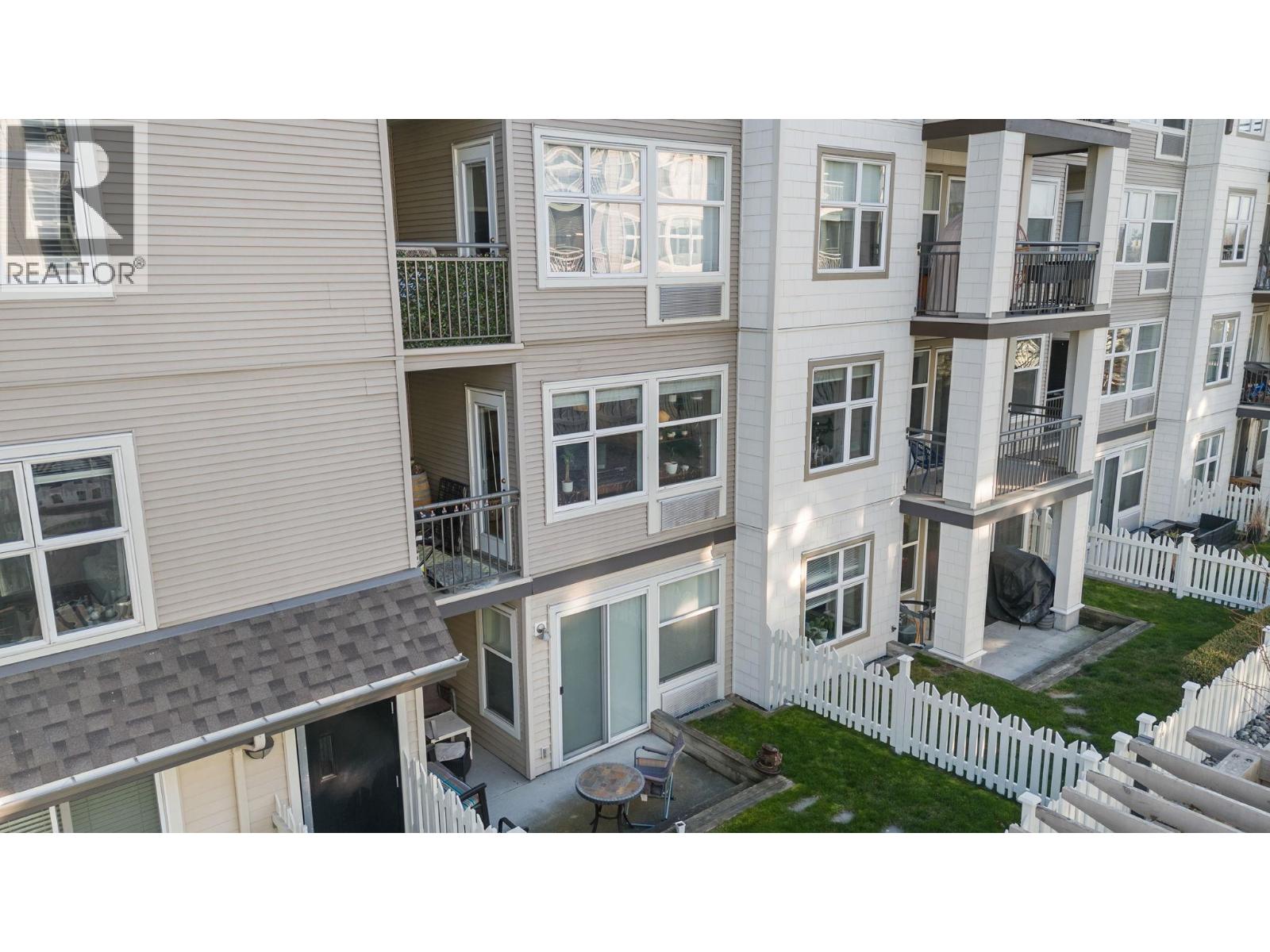 204 567 Yates Road, Kelowna