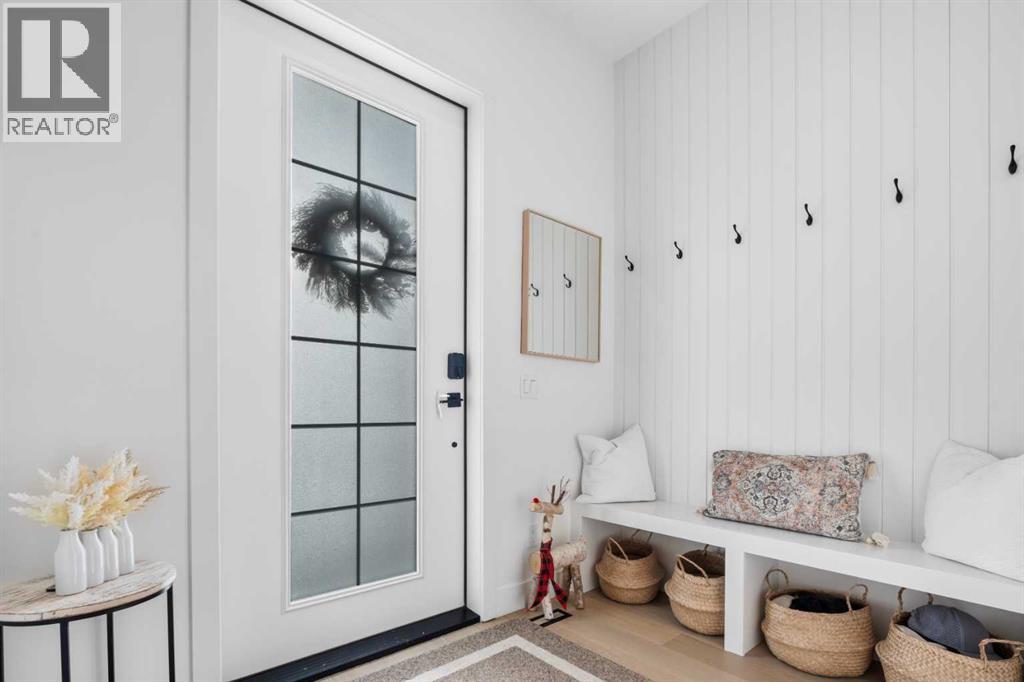 Single Family House for Sale in   Avenue SW Altadore Calgary 