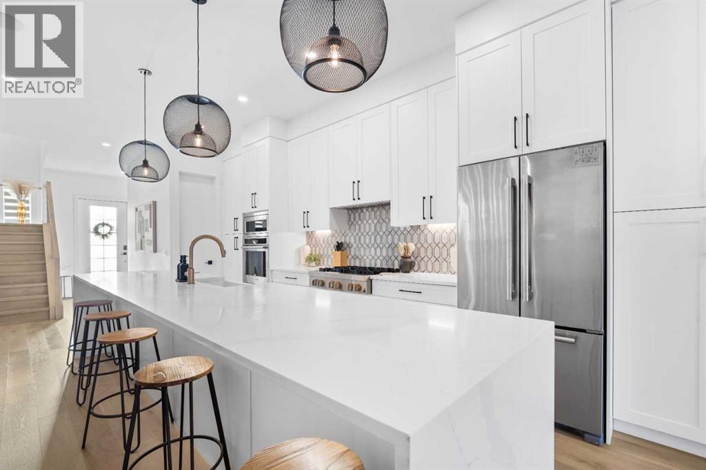 Single Family House for Sale in   Avenue SW Altadore Calgary 