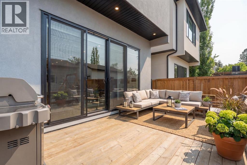 Single Family House for Sale in   Avenue SW Altadore Calgary 