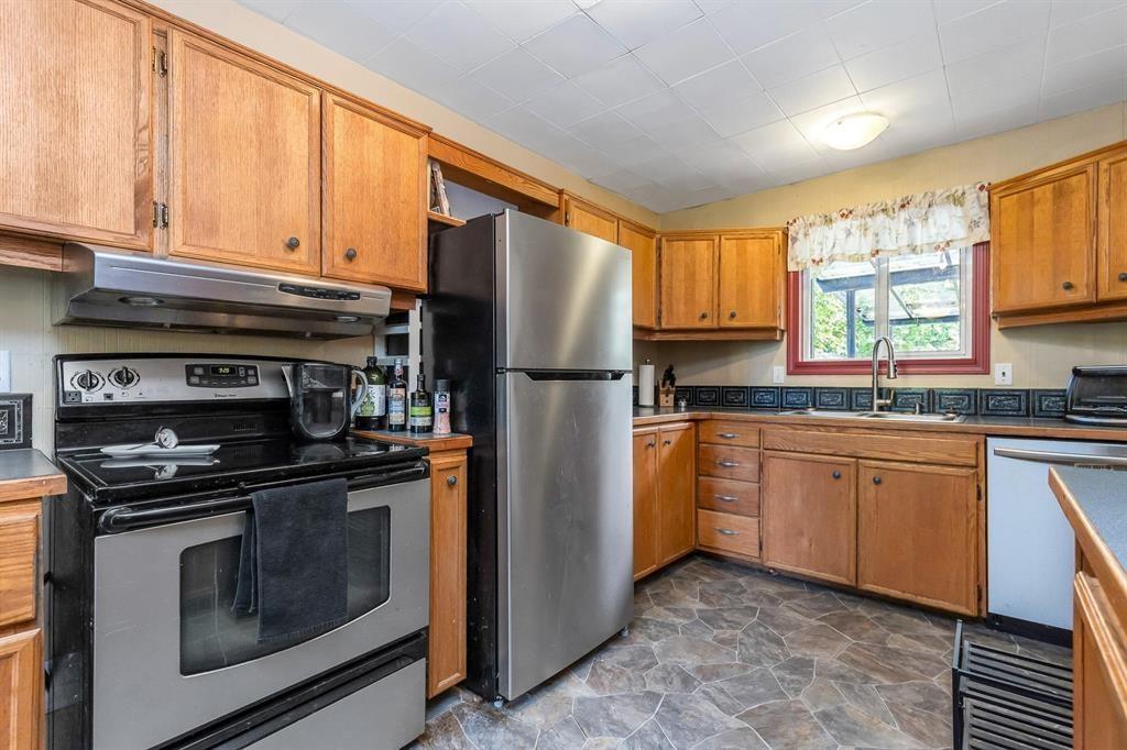 33581 DEWDNEY TRUNK ROAD, Mission