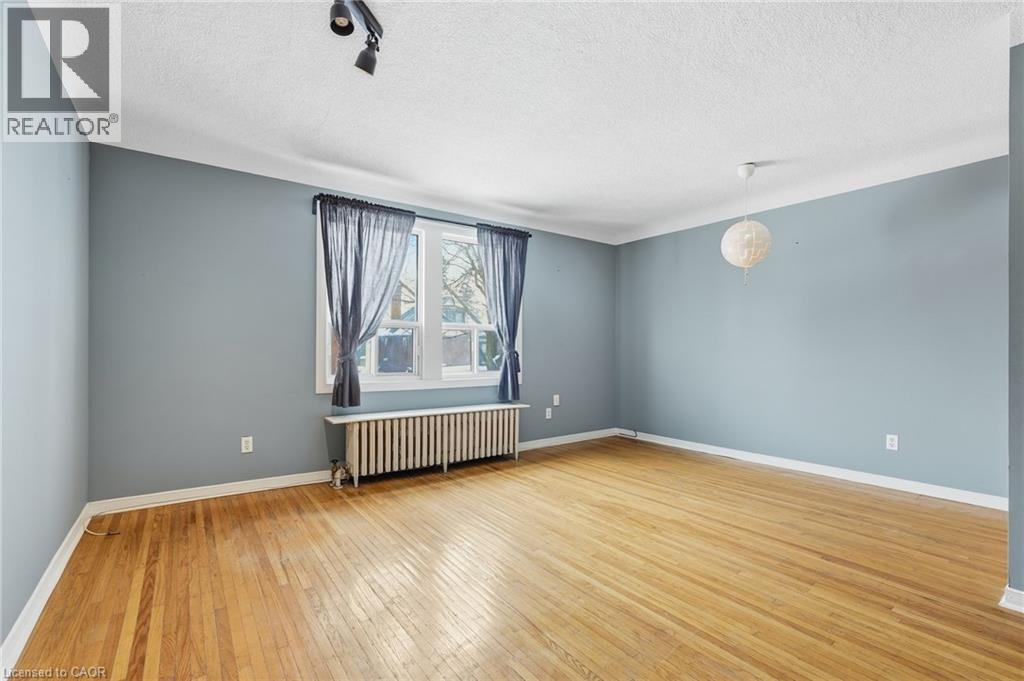 #10 97 CONNAUGHT Avenue S - 6
