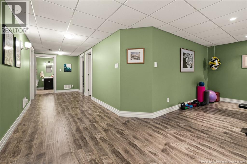 177 Larochelle Street - 33