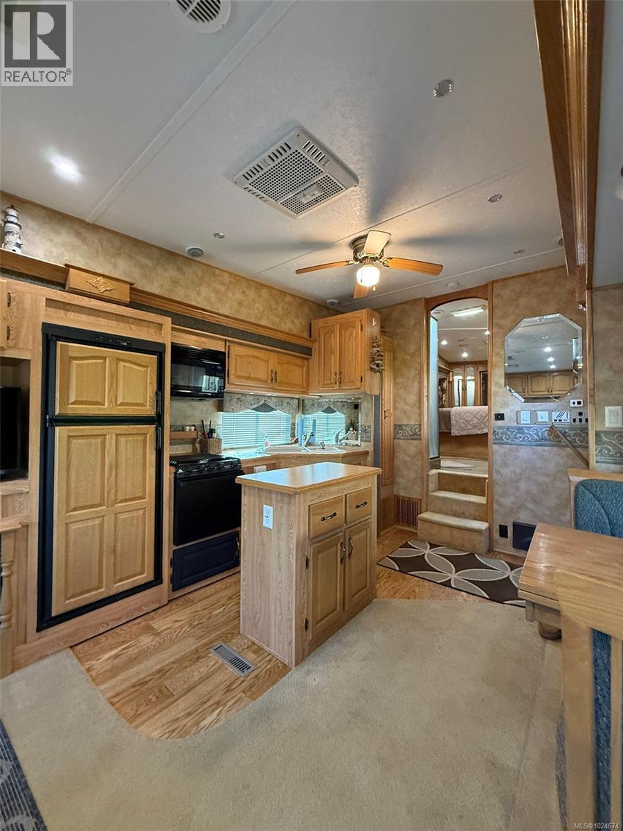 44 6050 island Hwy, Qualicum Beach