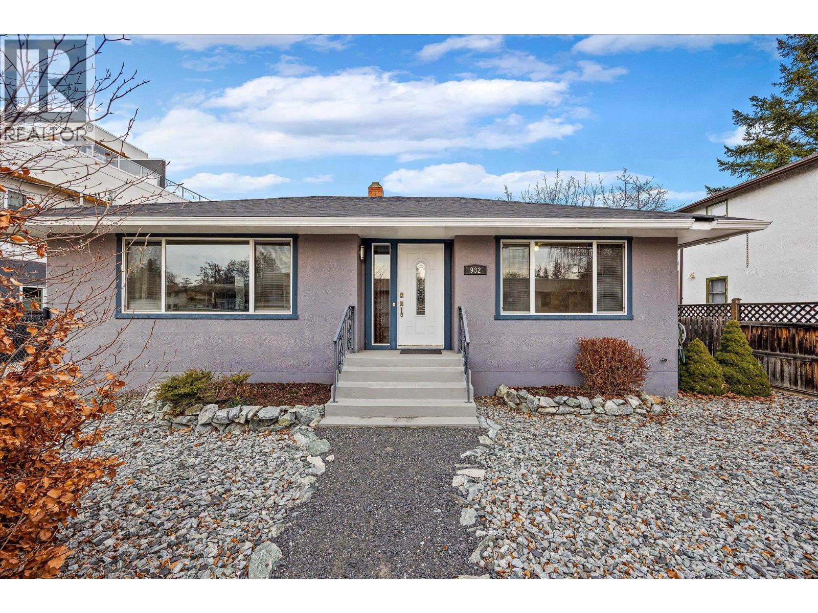  932-930 Lawson Avenue, Kelowna