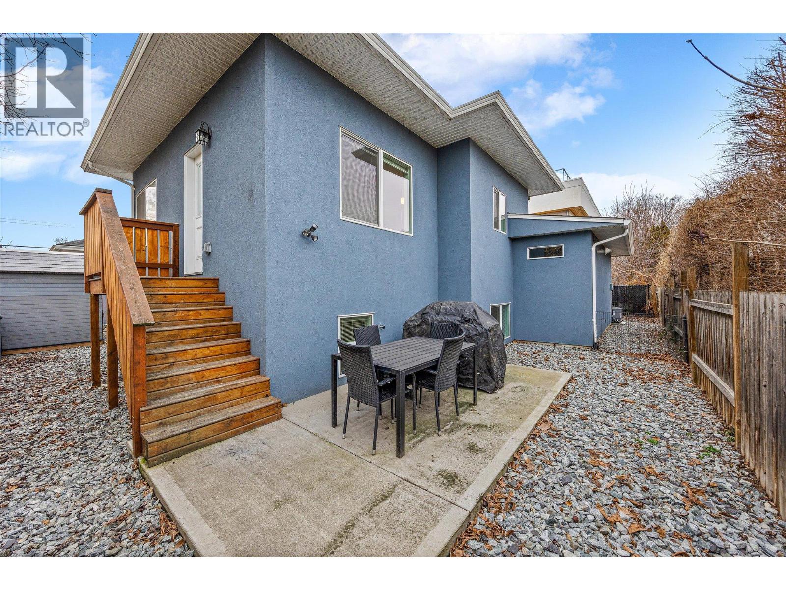  932-930 Lawson Avenue, Kelowna