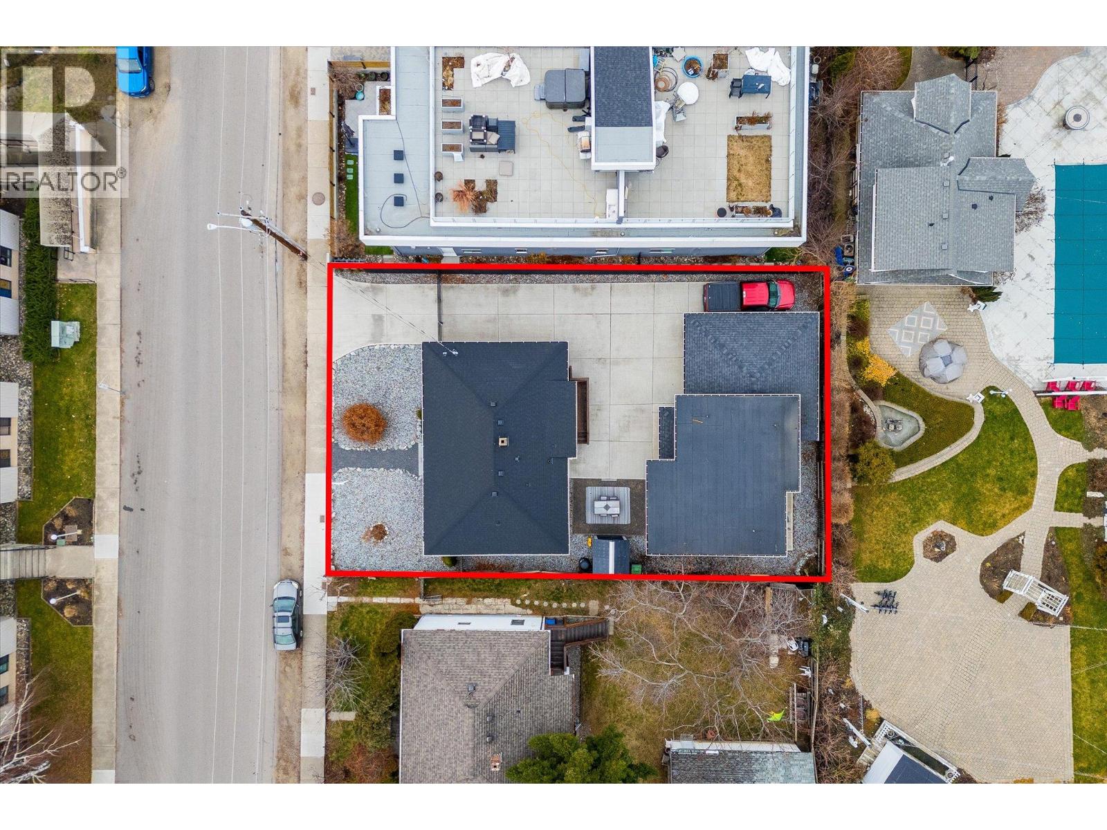  932-930 Lawson Avenue, Kelowna