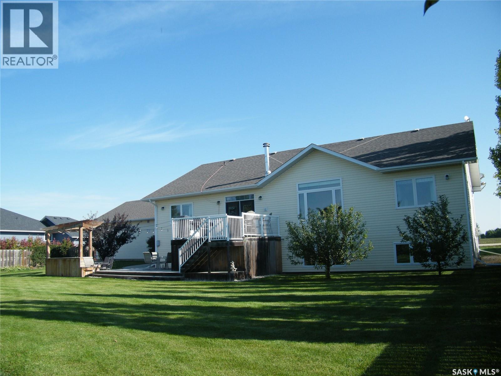 26 Pape DRIVE - 6