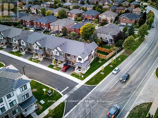 2184 Postmaster Unit 1 photo 3