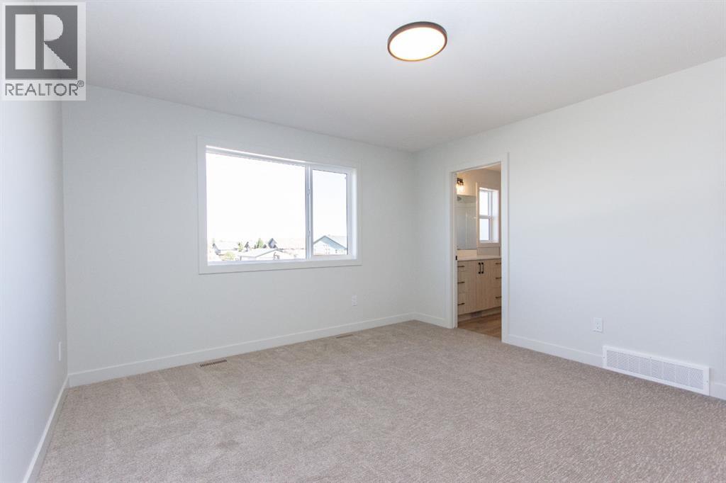 256 Augustus Way, Penhold