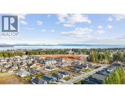 747 Salmonberry St, Campbell River, BC V9H0G1 Photo 7