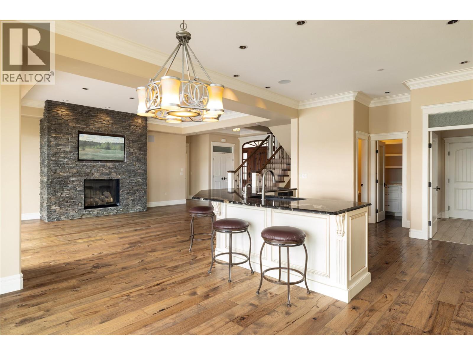 108 Vineyard Way, Vernon