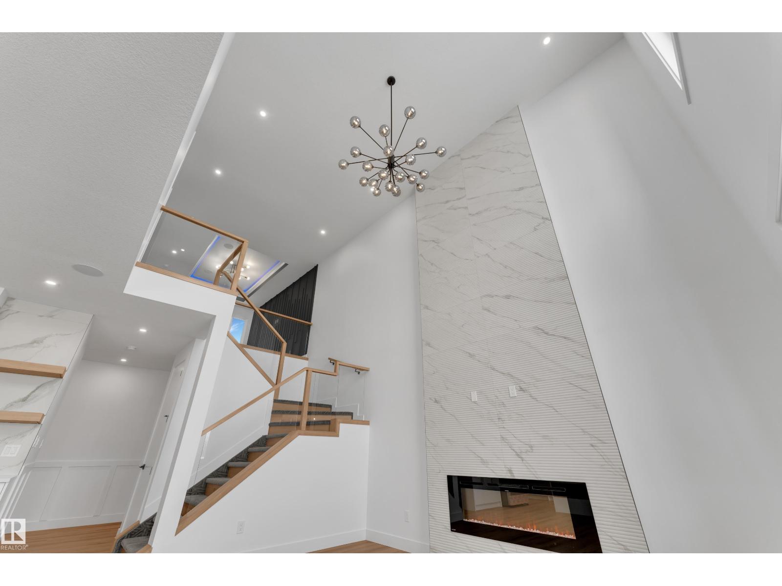 752 ASTORIA WY, Devon