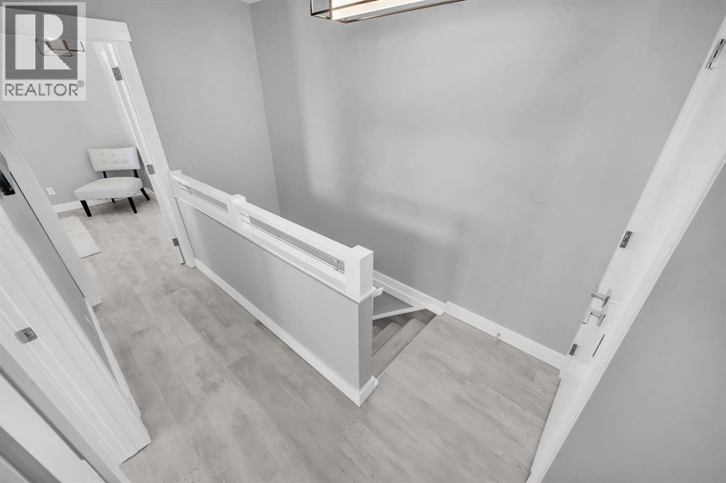 Single Family House for Sale in    Street NW Thorncliffe Calgary 